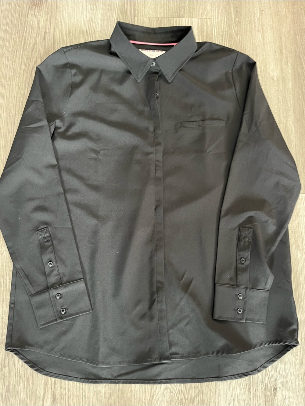 401–Women's Black Button-Down Shirt with Point Collar
